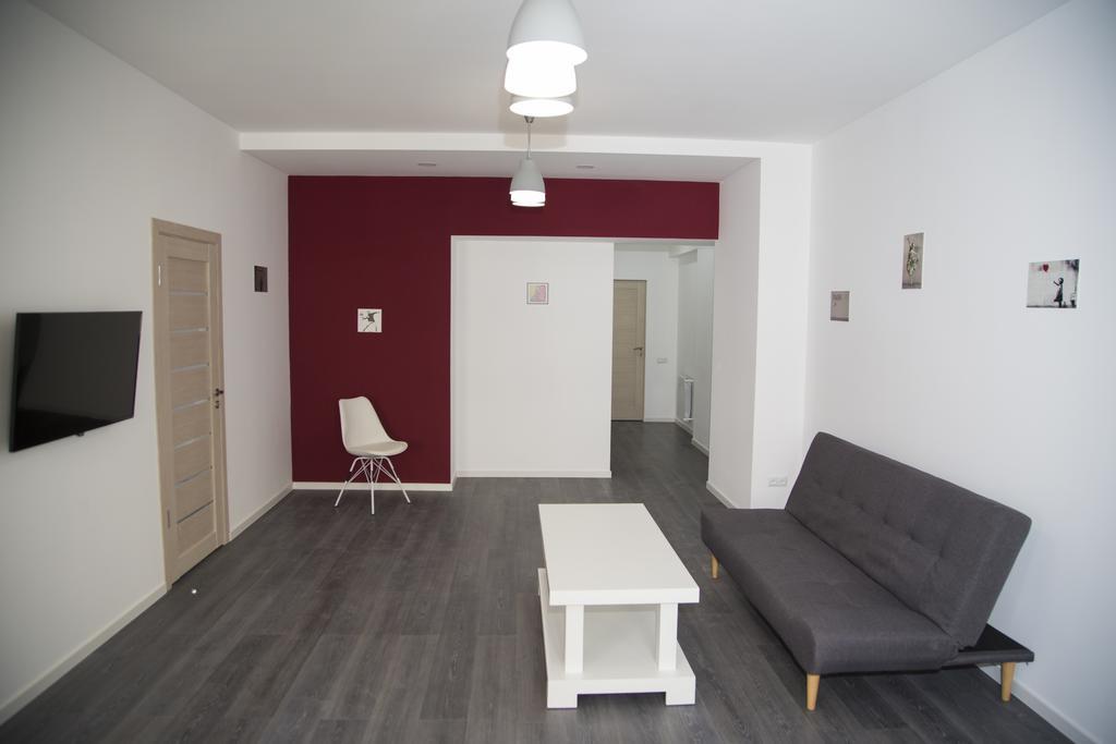 City Centre Apartments By Picnic Jerevan Exteriör bild