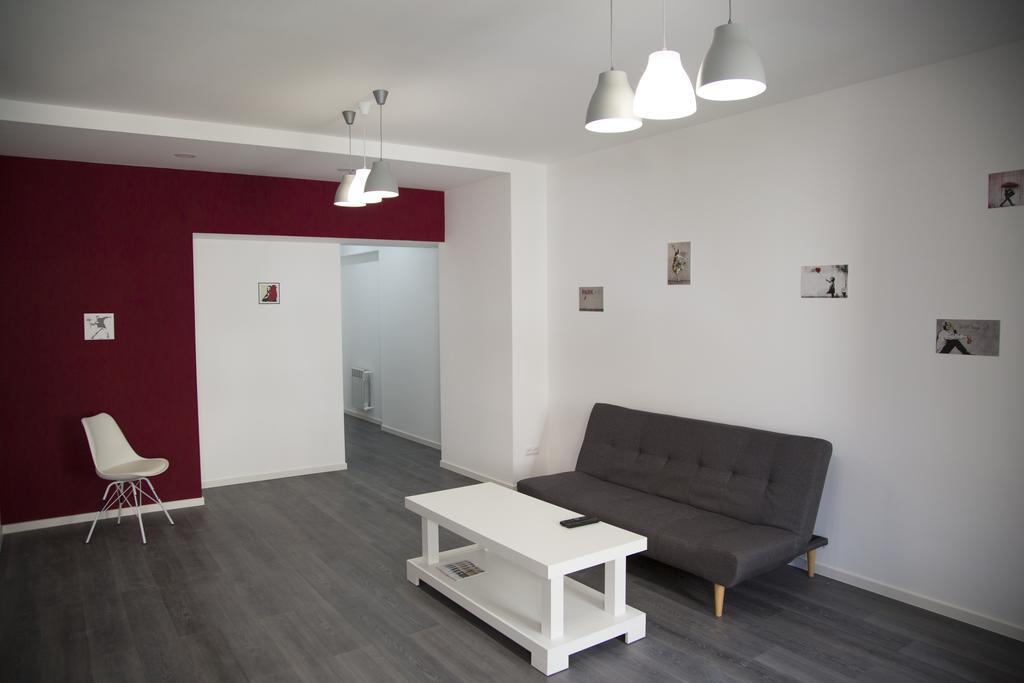 City Centre Apartments By Picnic Jerevan Exteriör bild