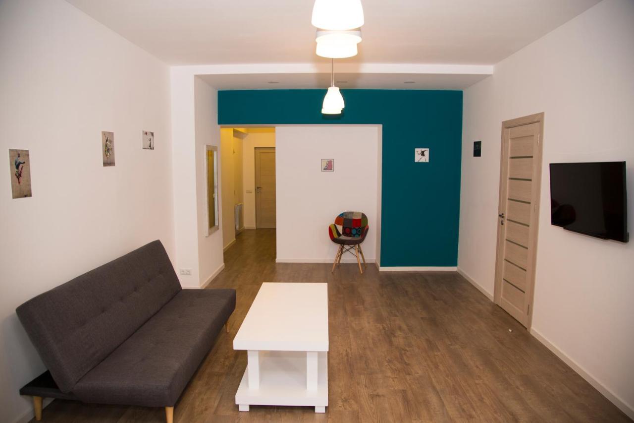 City Centre Apartments By Picnic Jerevan Exteriör bild